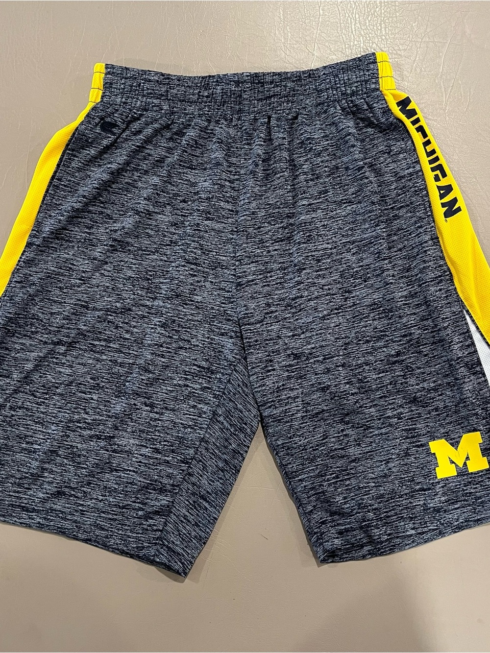 University of Michigan Kids Gray Blue Athletic Shorts 9” inseam Youth 16-18